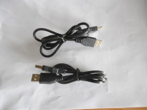  USB  -USB  (-)   1,0 m