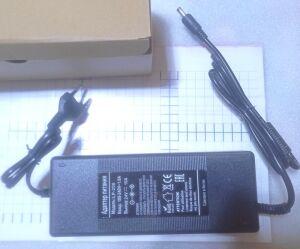 ���� ������� 24V10A ����. ����.(5,5 � �����) Live Power LP-200 ( 6 A) .