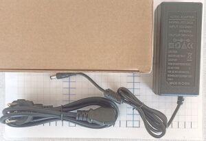 ���� ������� 36V 2A (5,5 � ����� ) CH-com ( 2,8A ������ ) .