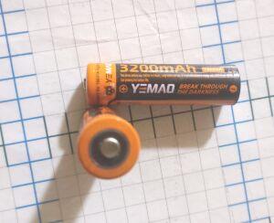 ��� LI-ion 18650 ����� " YEMAO 3200 maH � ����� " ( ���� ������� 2500 �� ) .