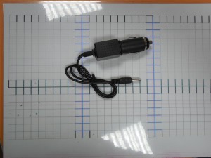  12V - 9,5V 3,5 mm      