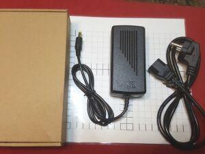  12V 3A ( 5,5   )   CH-com ( 3,2 A  )