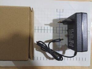  14V 2A (5,5 .   ) LP-44 (1,9A)