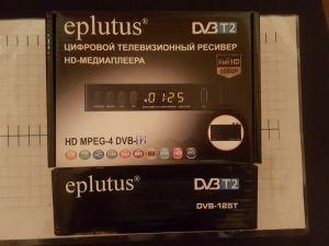 приставка EPLUTUS DV3 T2 DVB 125T с кнопоками на корпусе
