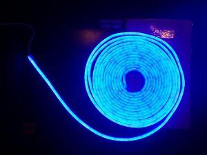  NEON 5  12V 6 Blue . 