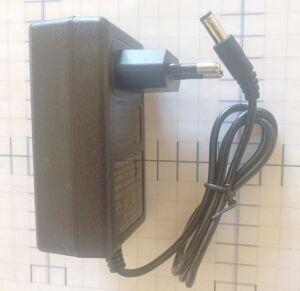   4S 4*18650 16,8V 2A 5,5_2,1 INSTRUMENT 