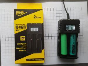   2 Li  18650 " HD-8991B    -  USB " (A4245 LP8090, YYC-WNC-006 )