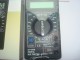 830  DT 830 B .